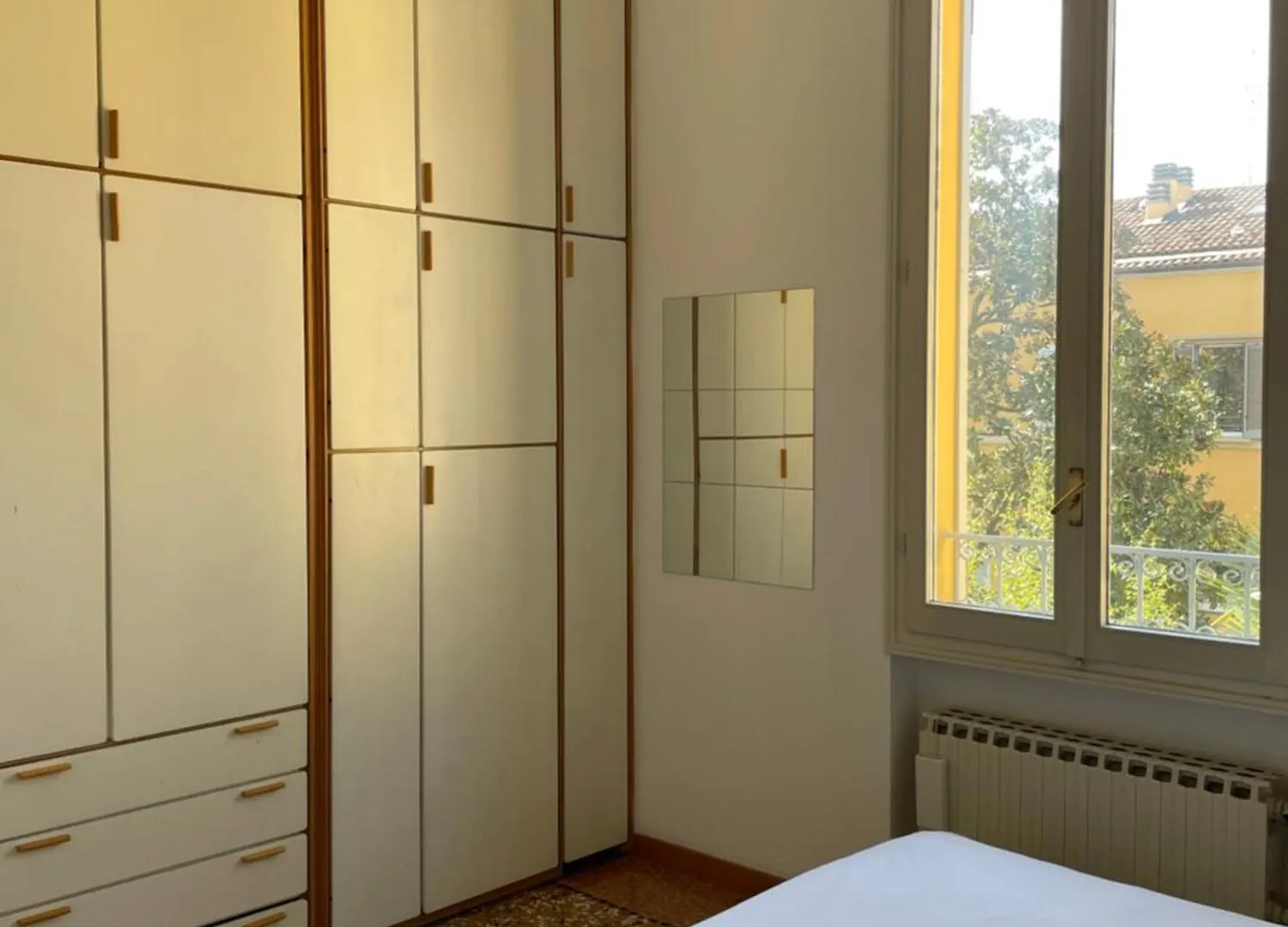 Bright Apartment With Attic Bologna 0*,