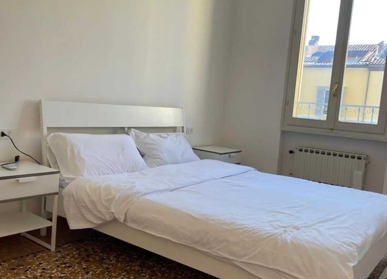 Bright Apartment With Attic Bologna 0*,  Italien